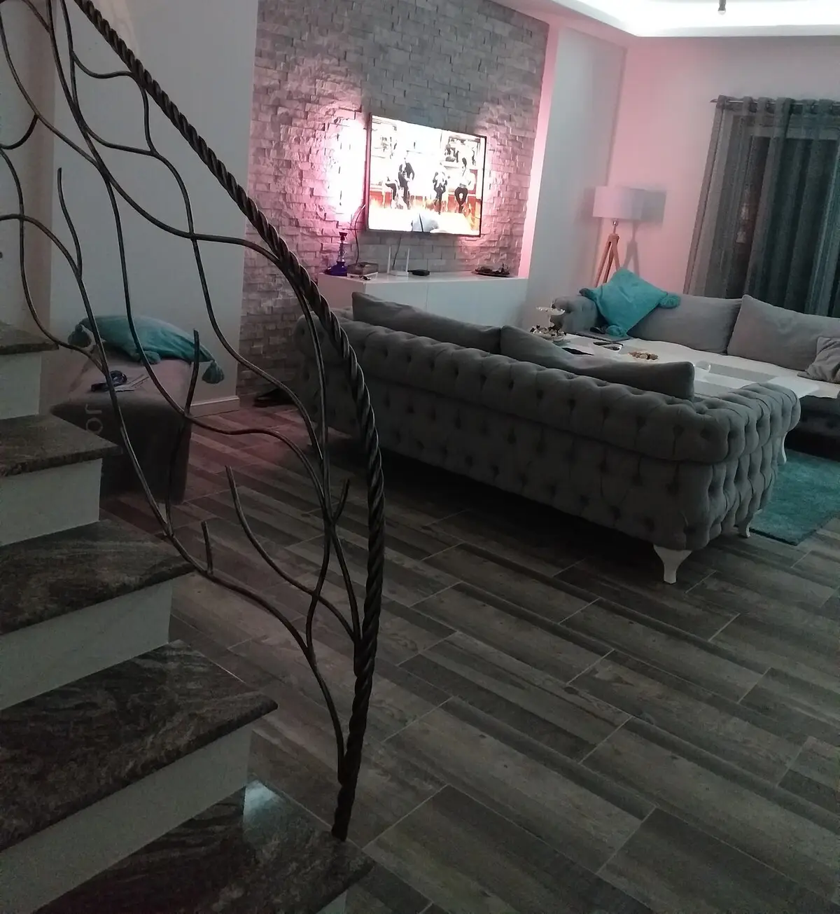 Riverside Plaza Villa