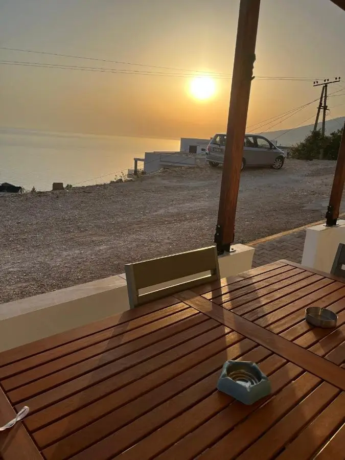 Bluemoon Suites Sarande