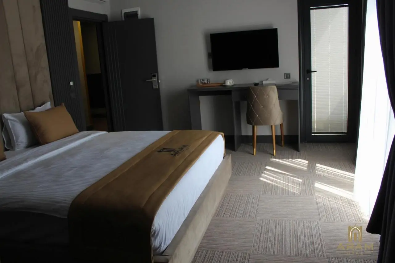 Aram Otel Business & Luxury
