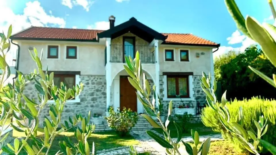 Silent Village Villa with Swimming Pool