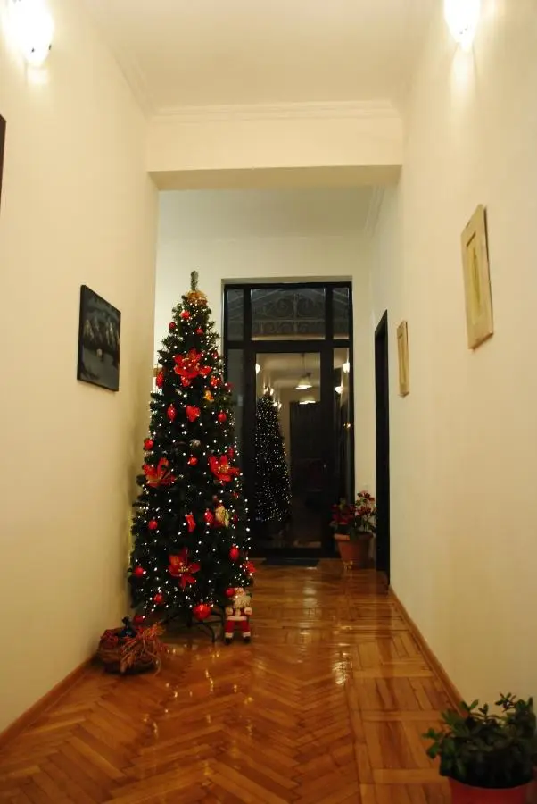 Guest House Hello