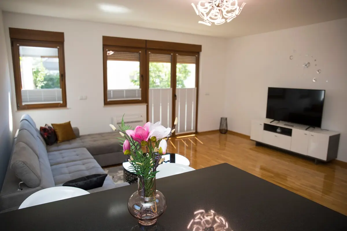 Apartment Divine