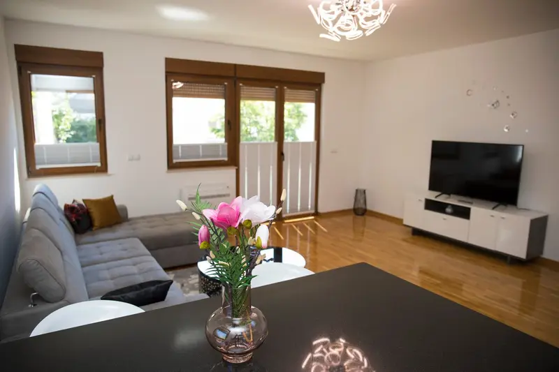 Apartment Divine