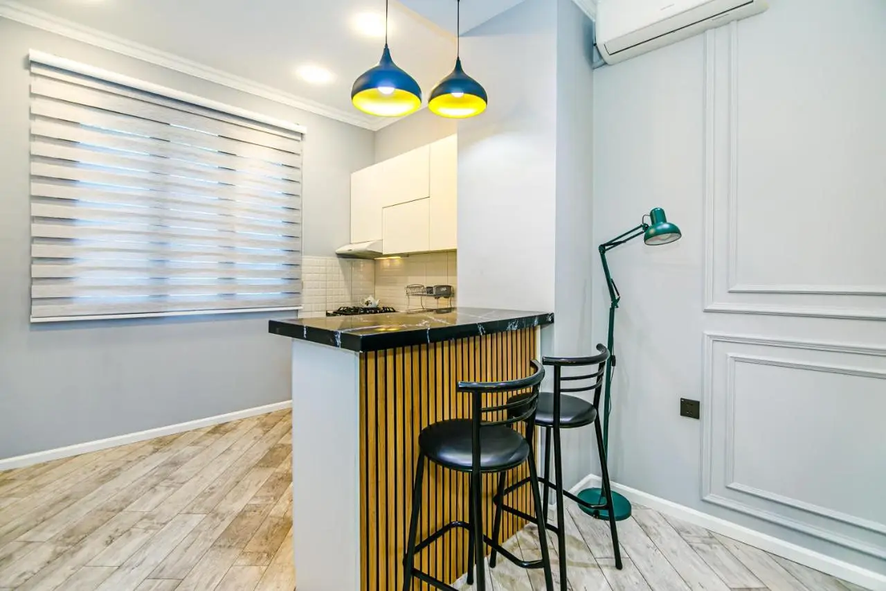Sahil Skyline Suite Apartment by Baku Housing