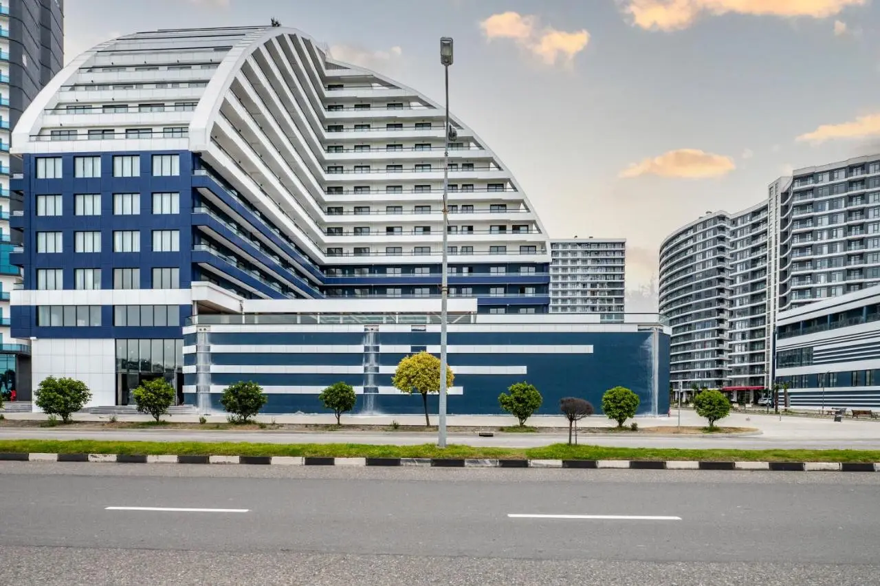 The Grandeur Hotel
