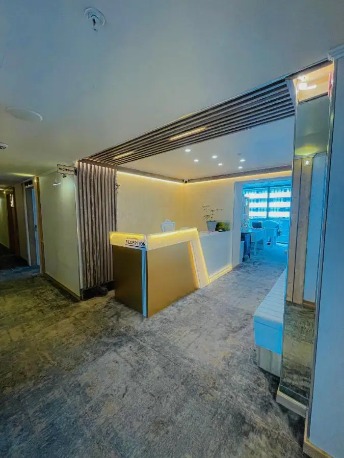 Luxury View Hotel
