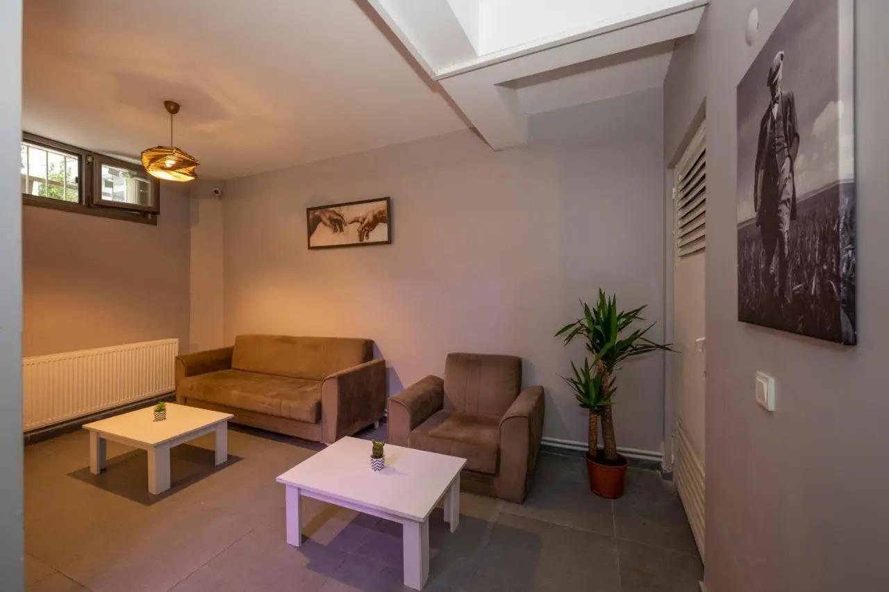 Taksim Square Hostel