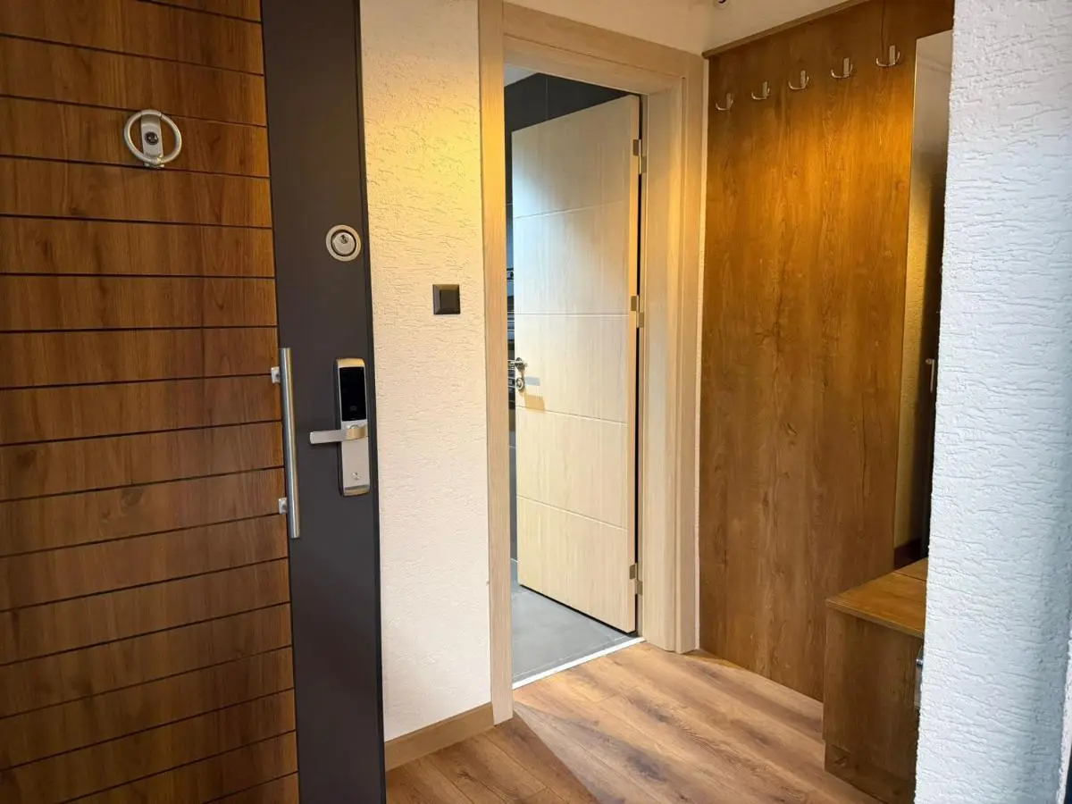MarinaBlueGarden34
