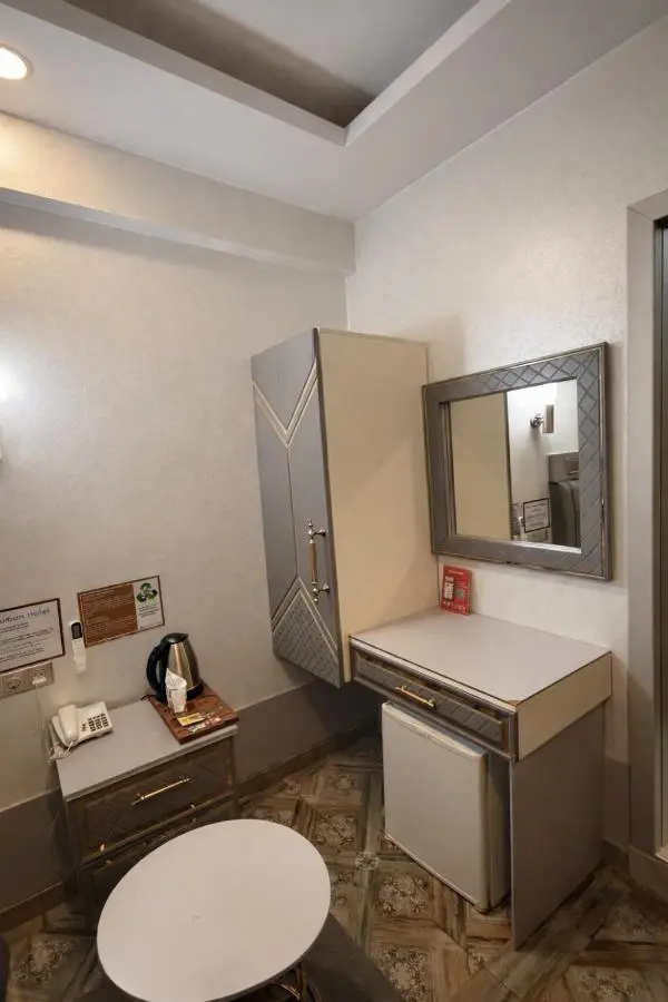 Kurban Otel
