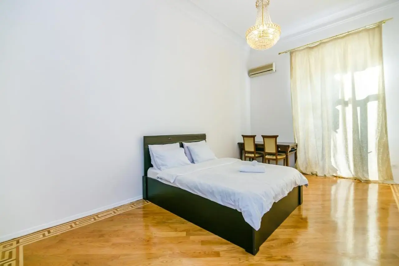 White Apartment In The Nizami Street