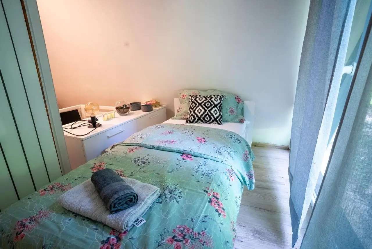 Cozy Love Nest
