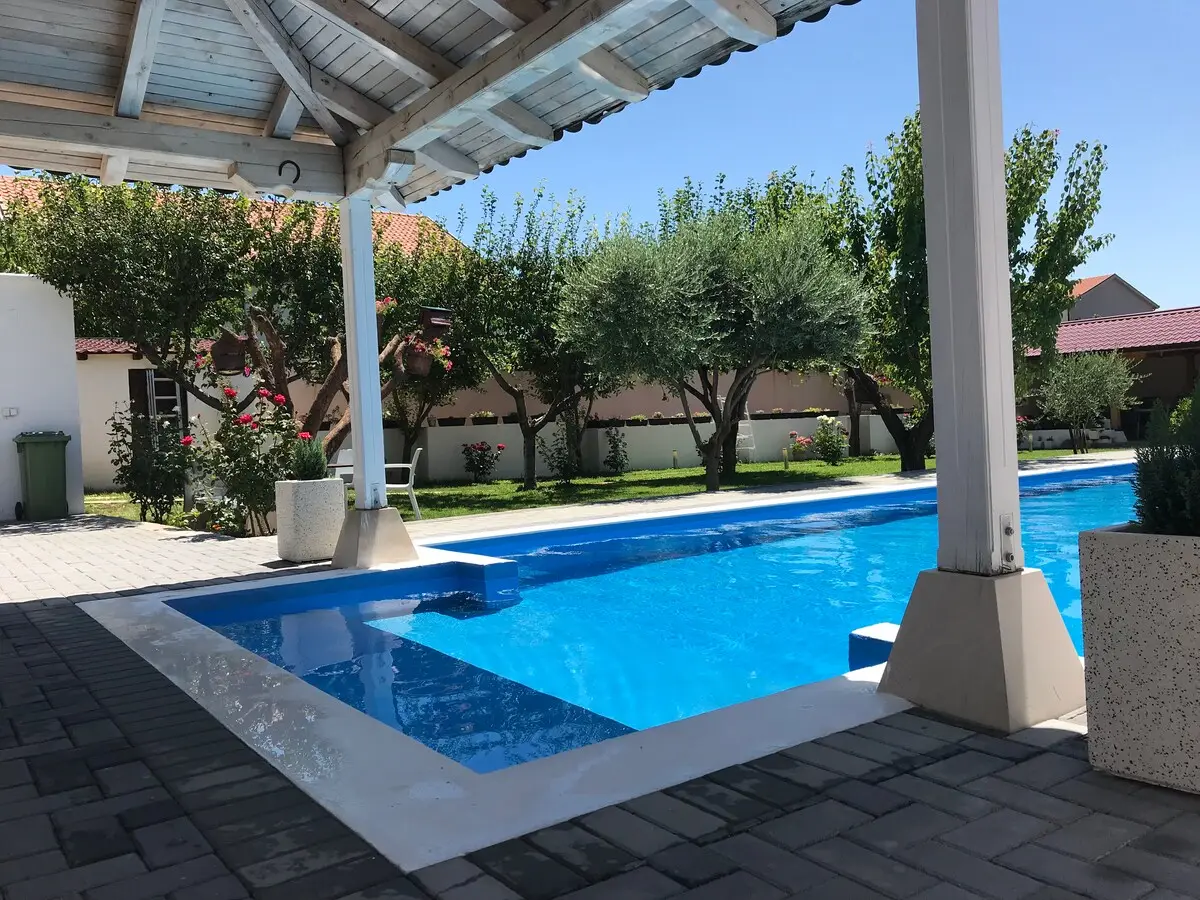 Villa Residence