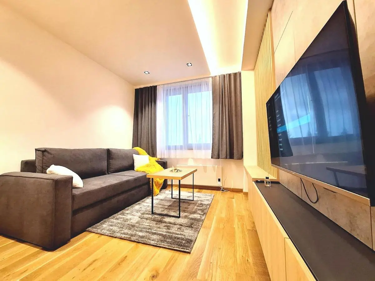 Apartman Vuk, Apart hotel Zlatni javor
