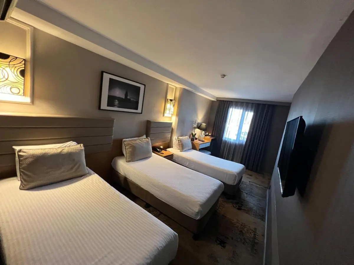 All Seasons Hotel