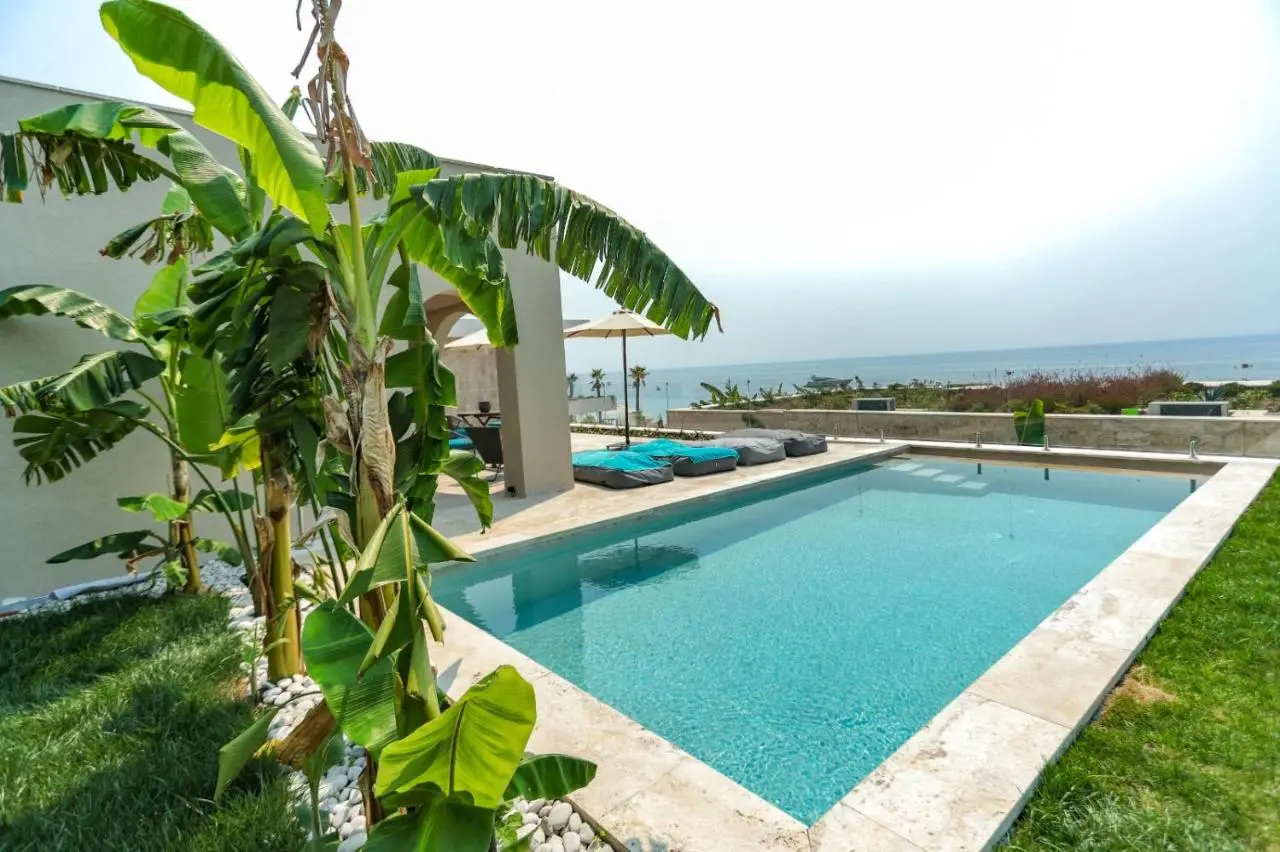 Drymades Inn Resort
