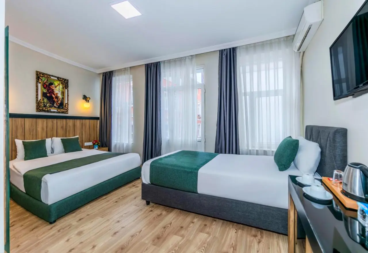 La Pera Suites Hotel
