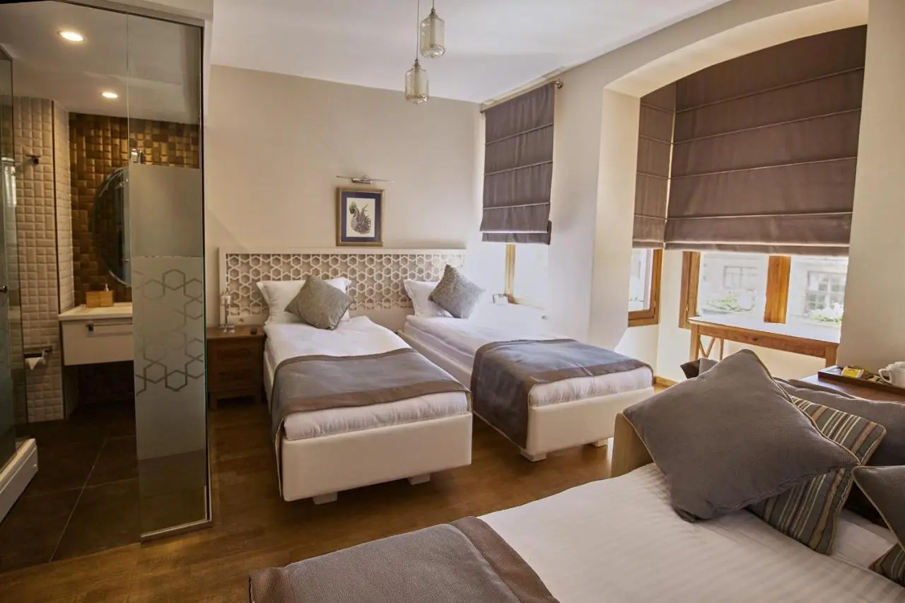 Arart Hotel