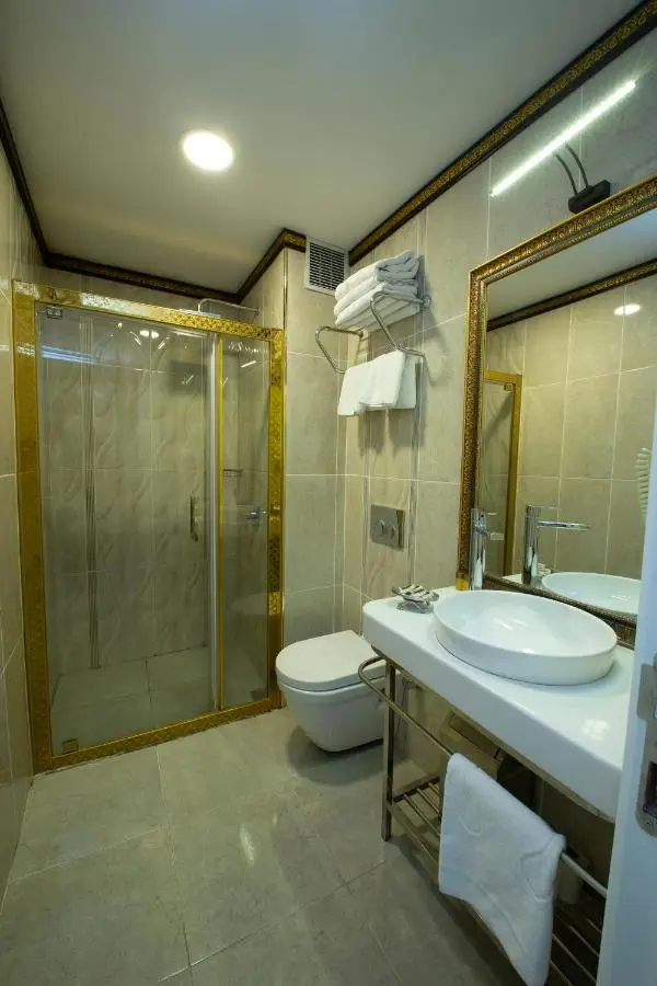 Empire Suite Hotel