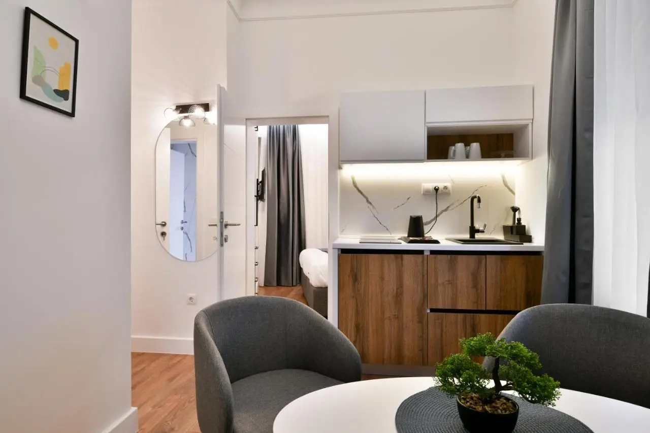 Luxury Galla Apartments in the City Center