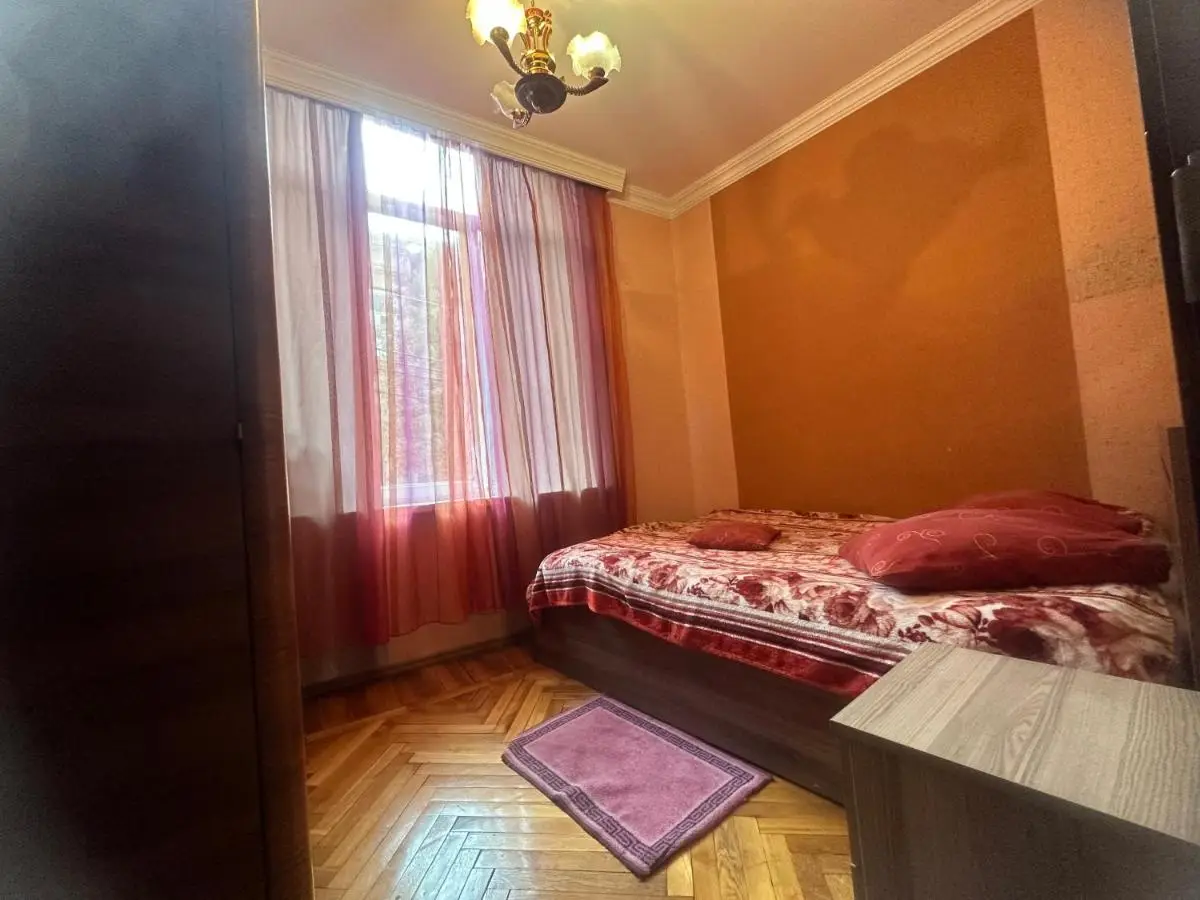 Giorgi Apartment