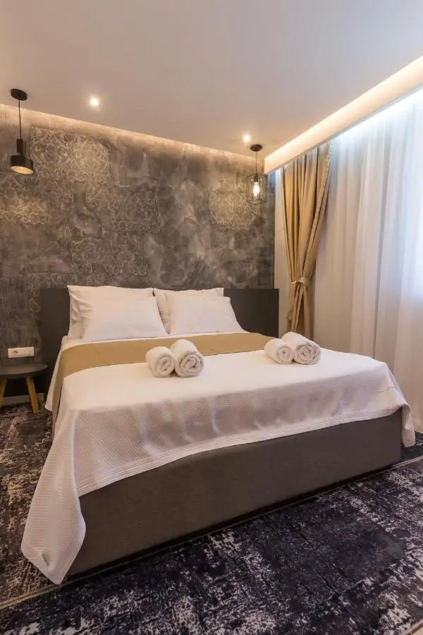 Mayisa Apartments