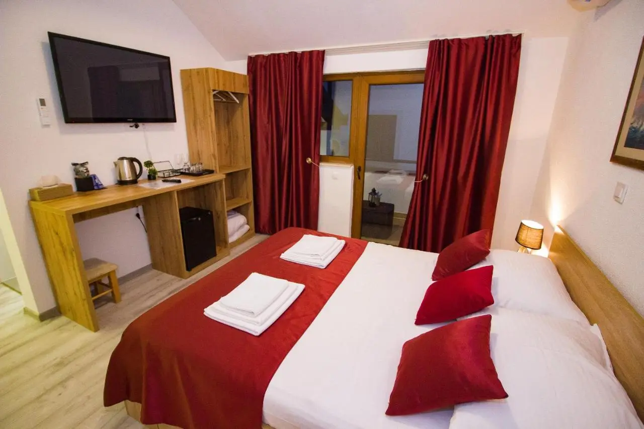 "VILLA DENY" Boutique HOTEL - included "FREE PARKING"