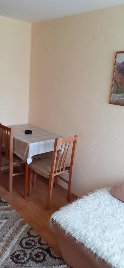 Smještaj na selu,porodica Gvozdenac