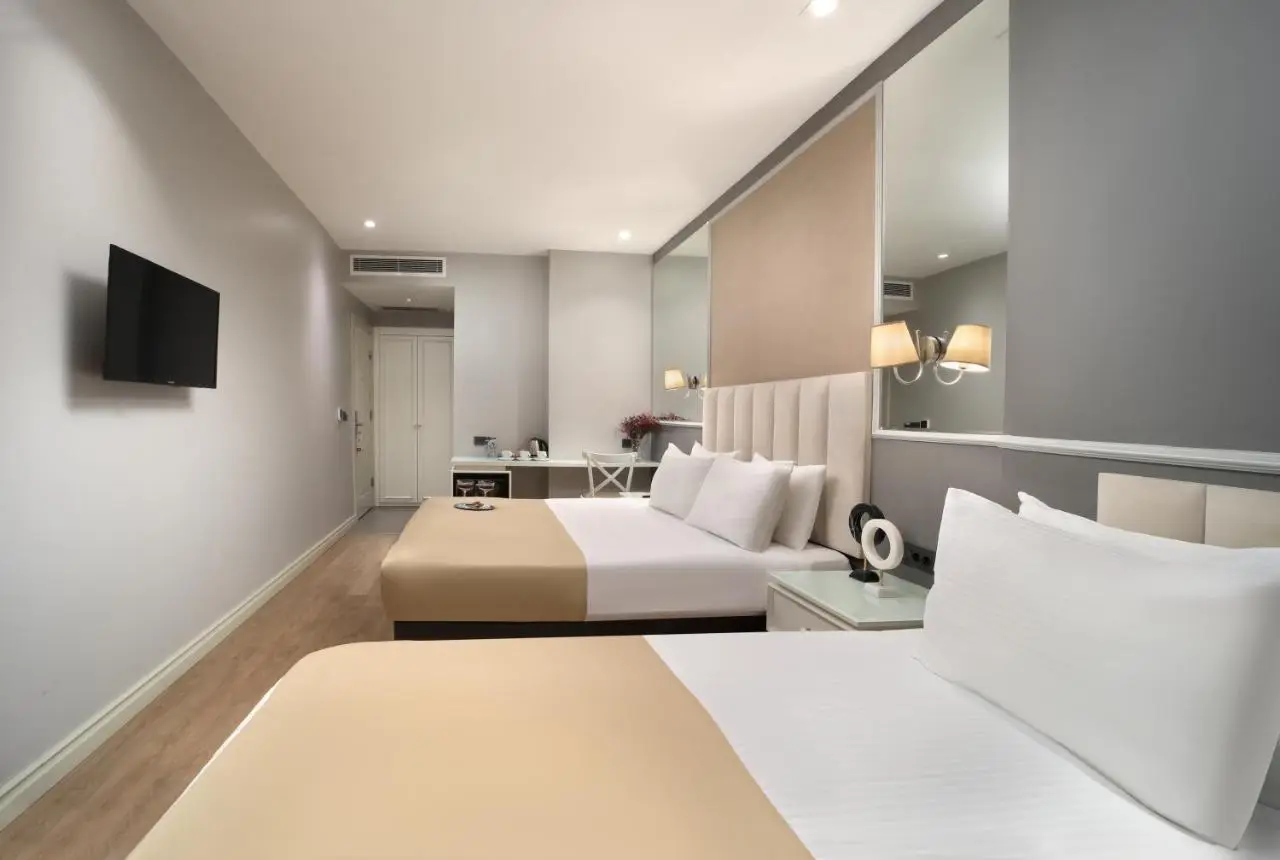 Ess Hotel