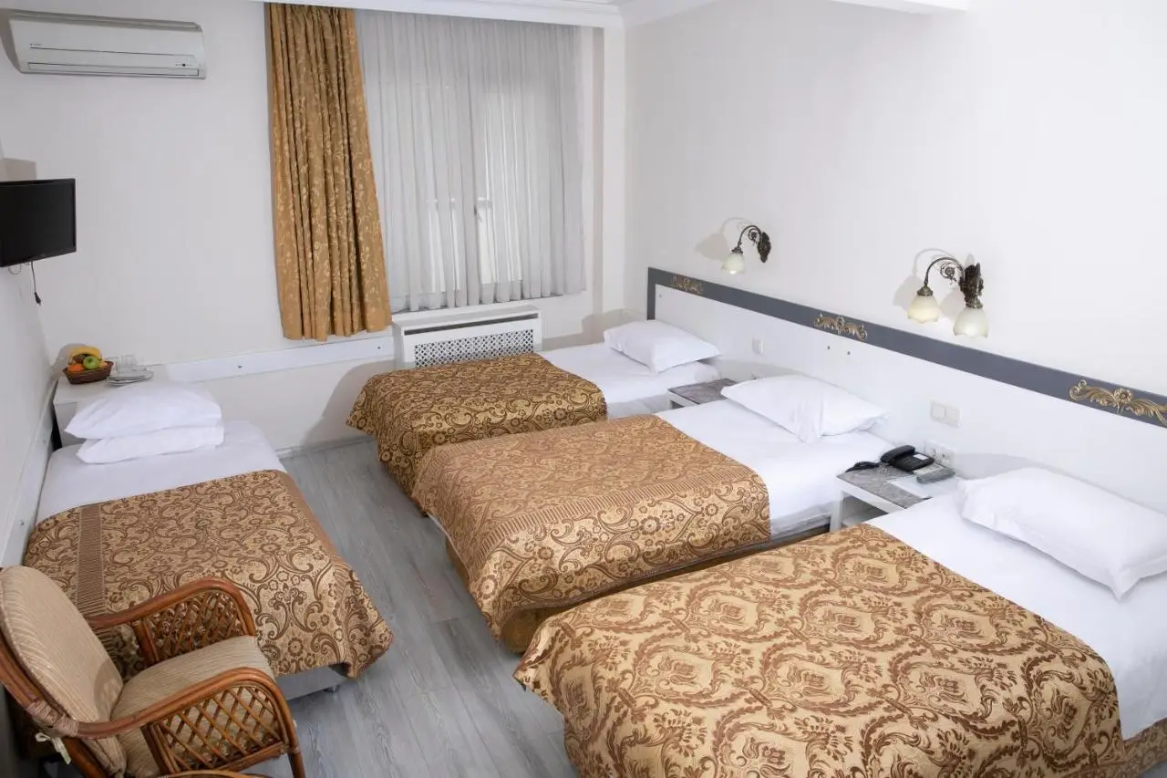 Hali Hotel