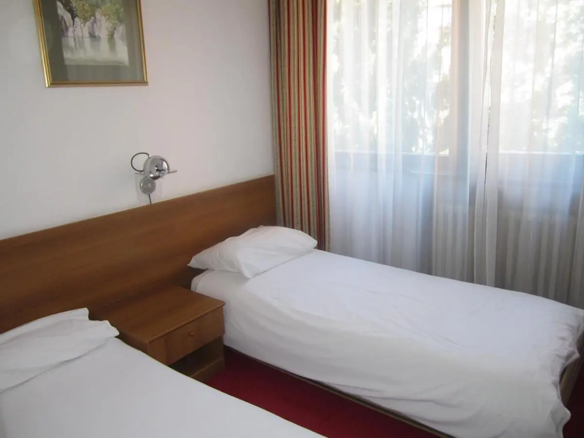Hotel Grand