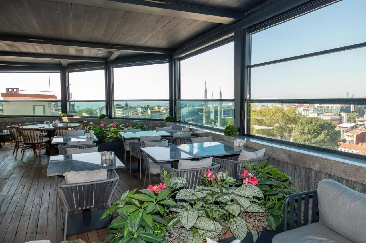Baver Hotel