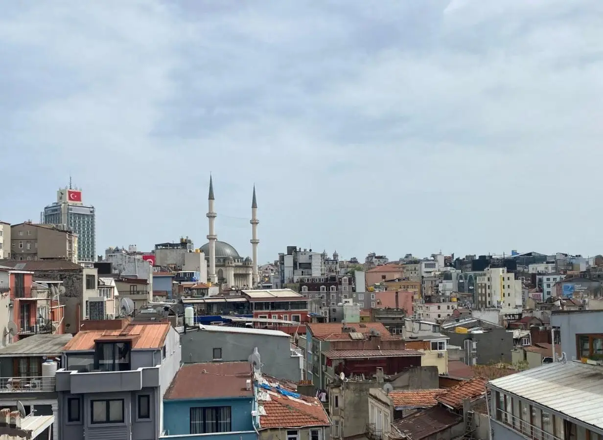 Taksim La Marino Hotel