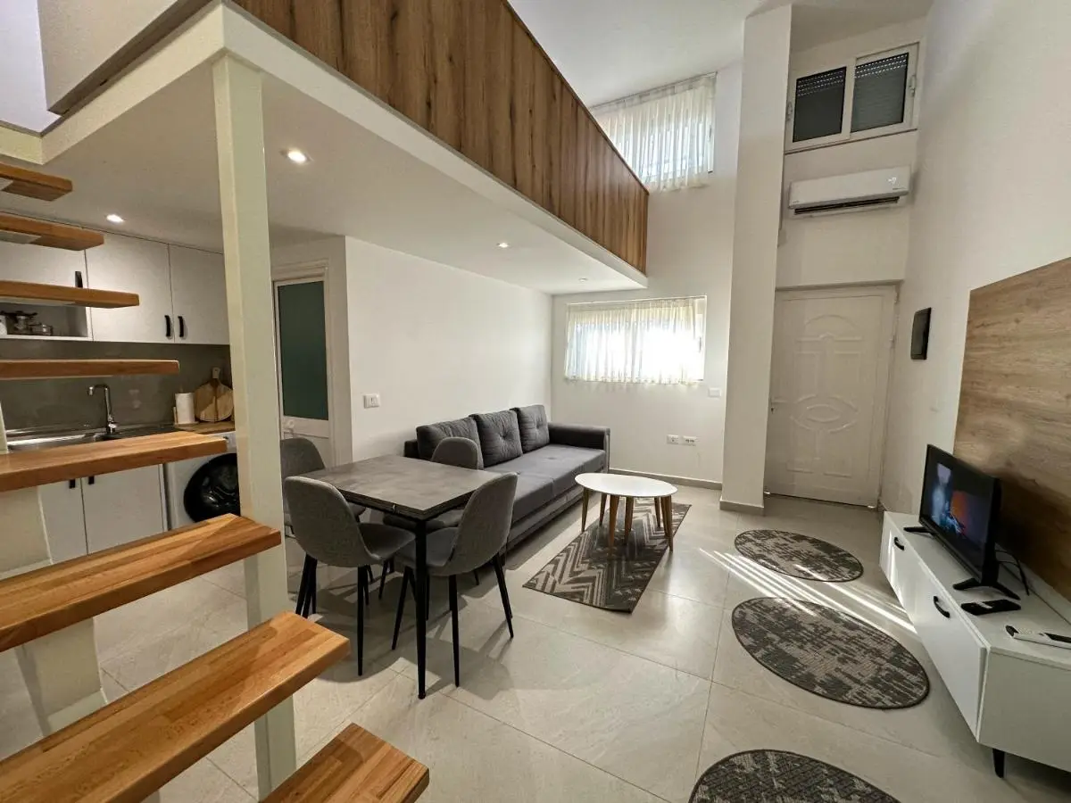 Home Select Tirana 2