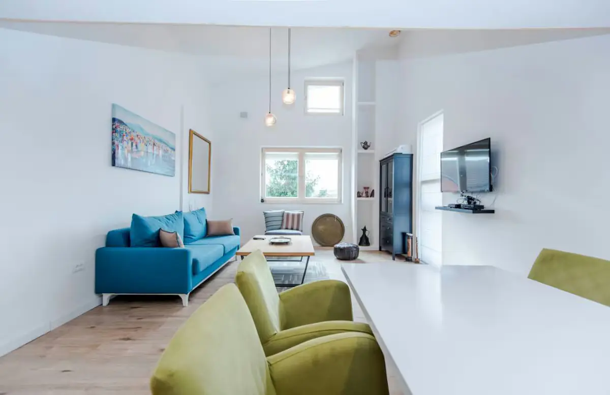 VIP Duplex