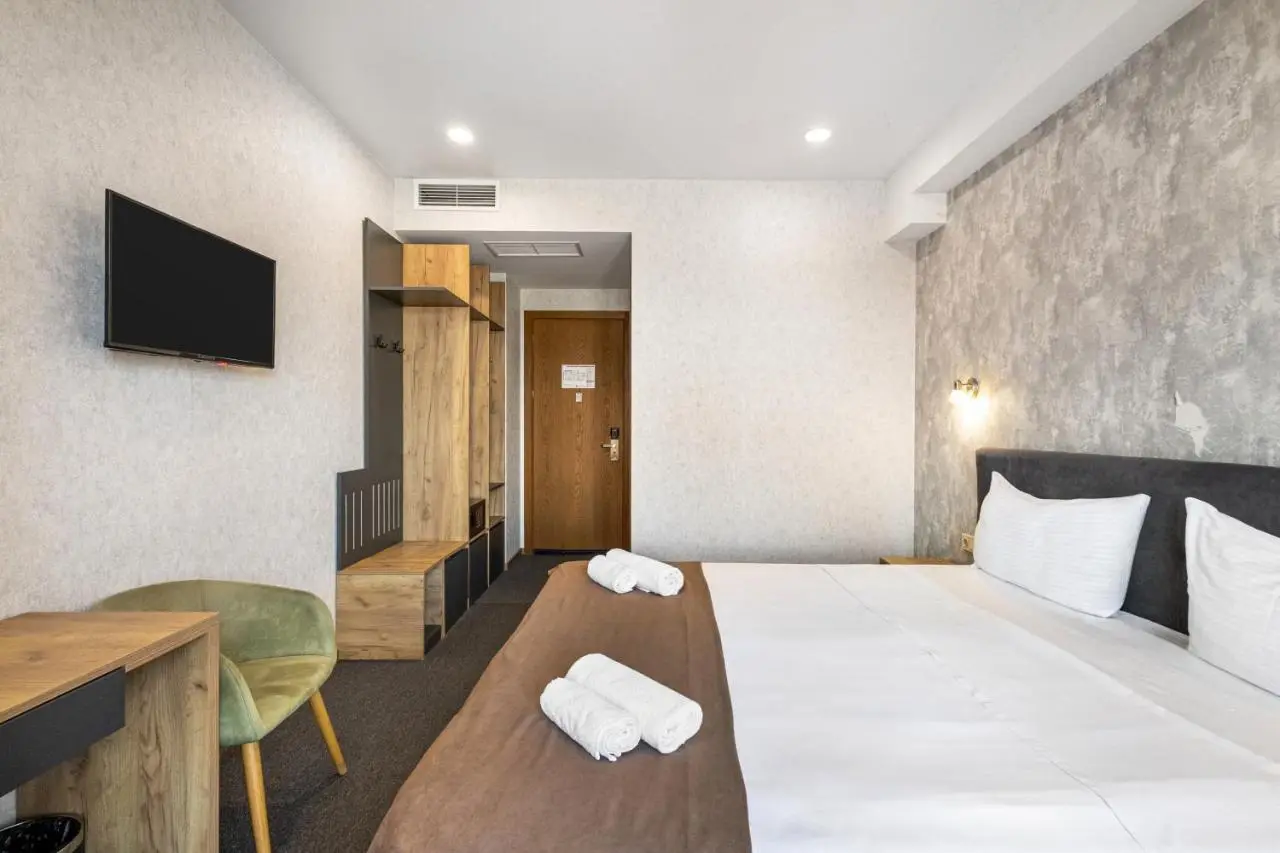 Brooch Boutique Hotel
