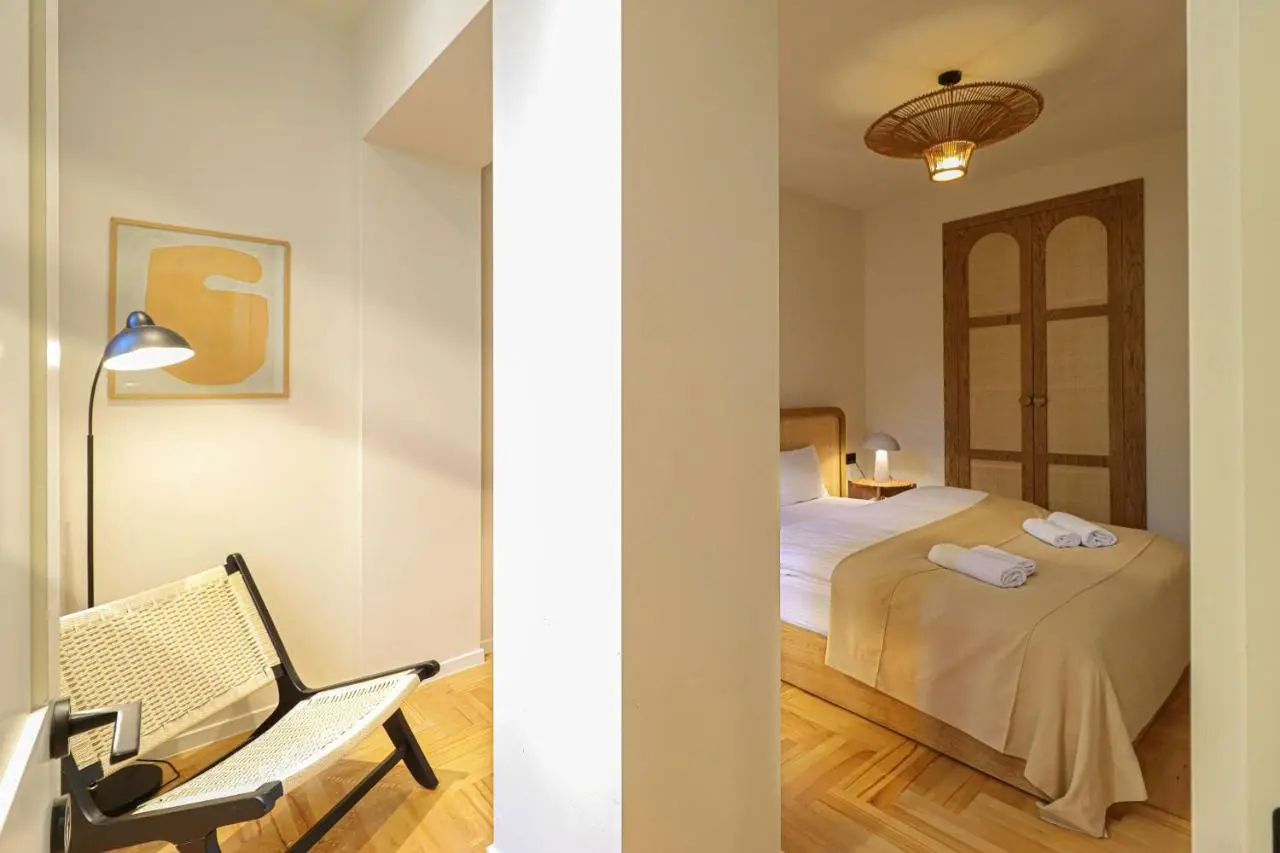 Newly Designed 2BR Apartment In Center-By Wehost