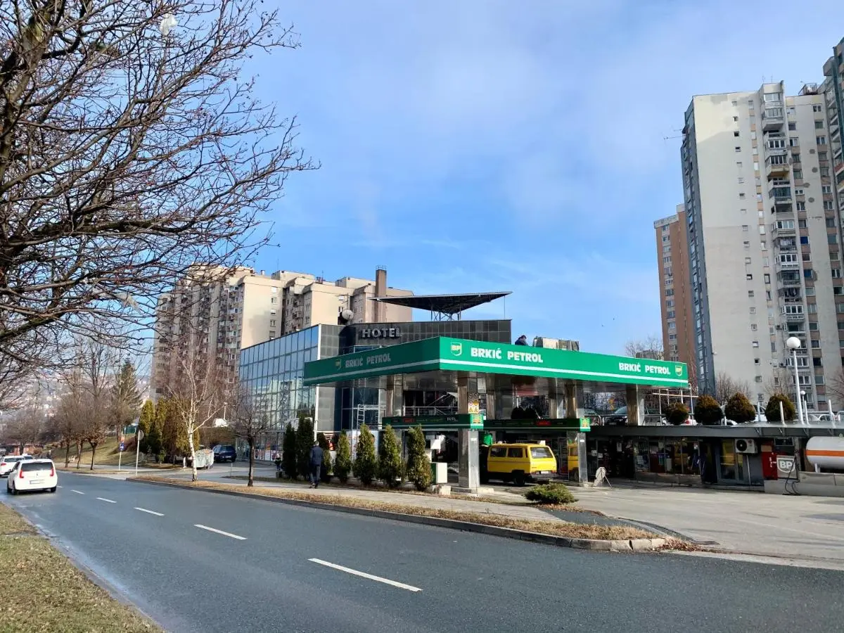 Hotel Brkić Sarajevo Airport - Free Parking