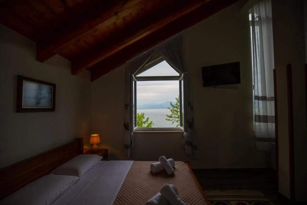 Xhuli Guesthouse