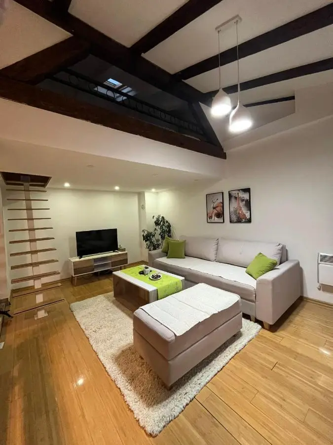 Apartman Story