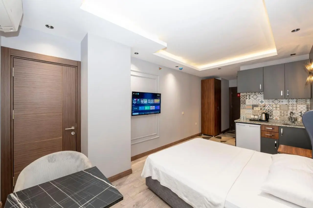 Comfort Suites Hotel