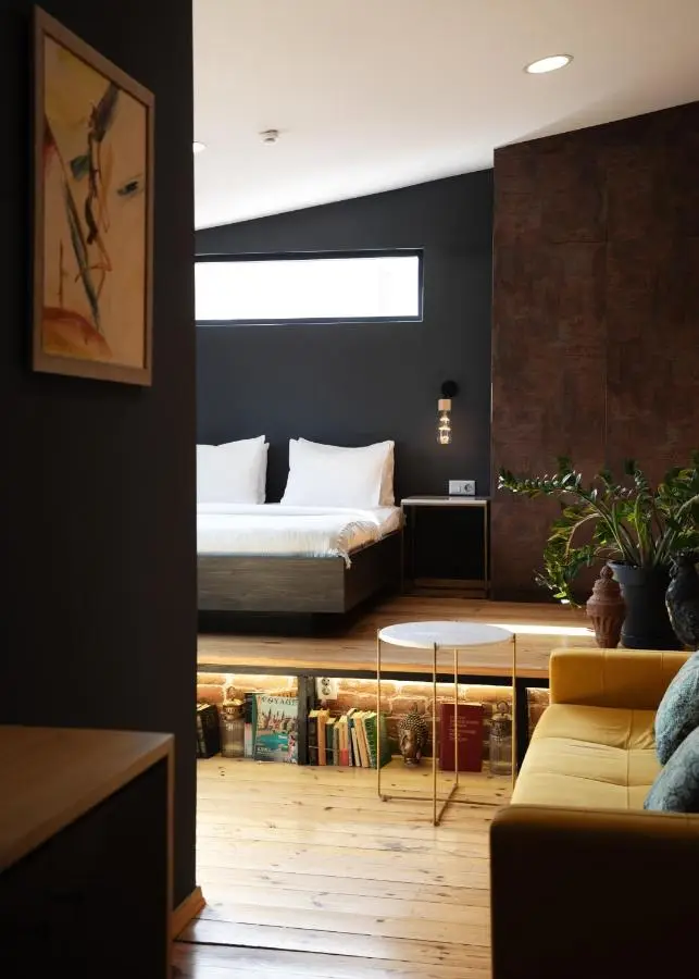 Telescope - Design 2BR Apartment wit Terrace