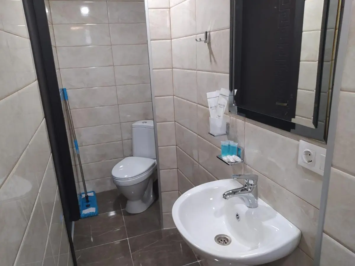 Apartment Dry Bridge