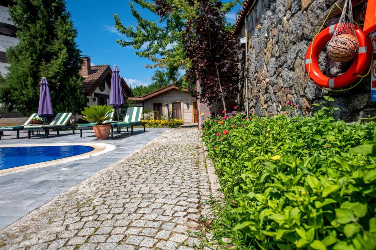 Wineport Lodge Agva Riverside Hotel & Winery