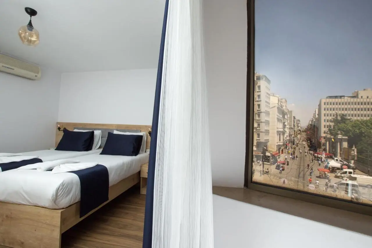 Golden Street Hotel