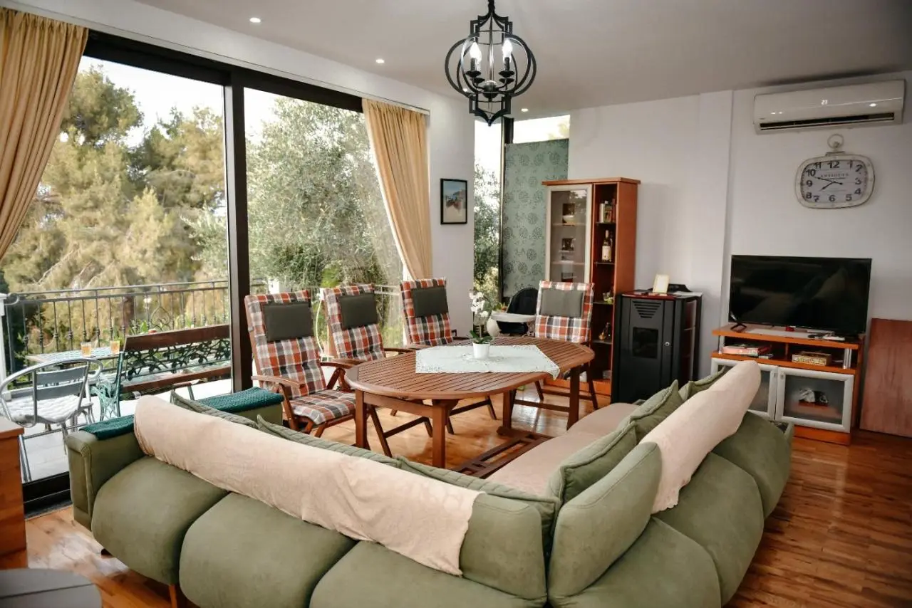 Panoramic View over Shkodra's Lake - Serena Home