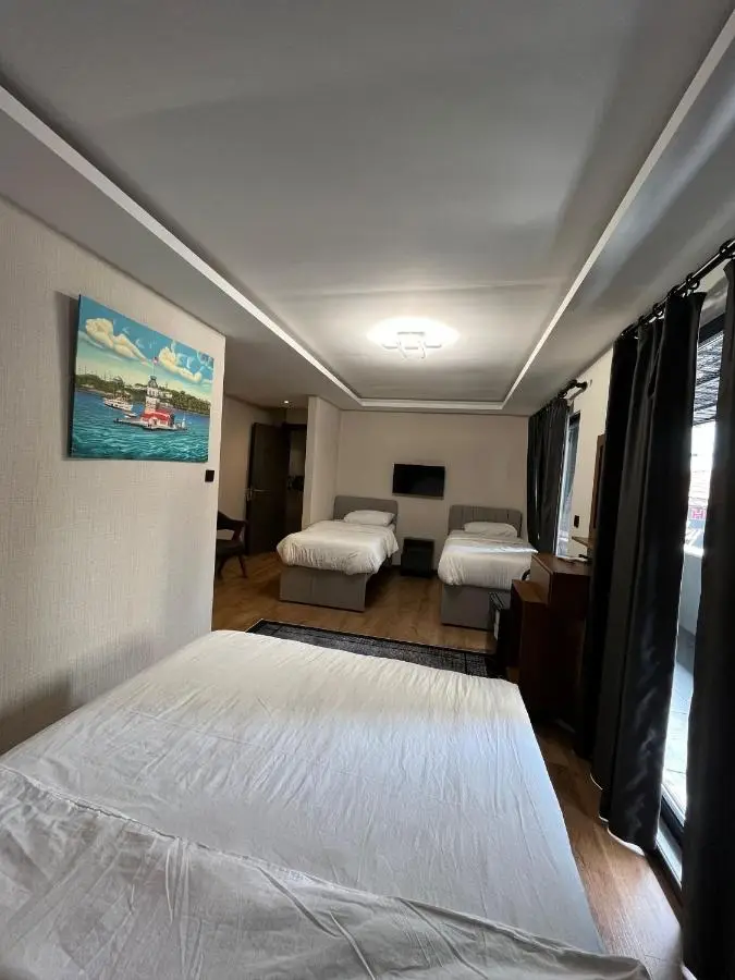 SkyLife OldCity Hotel