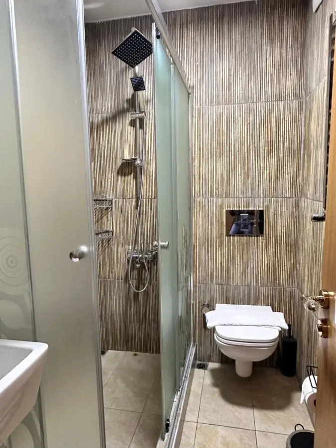 taksim white family suites