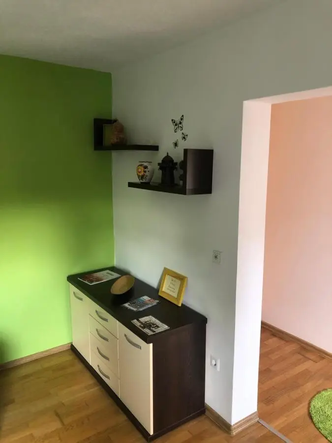 Apartment Incognito