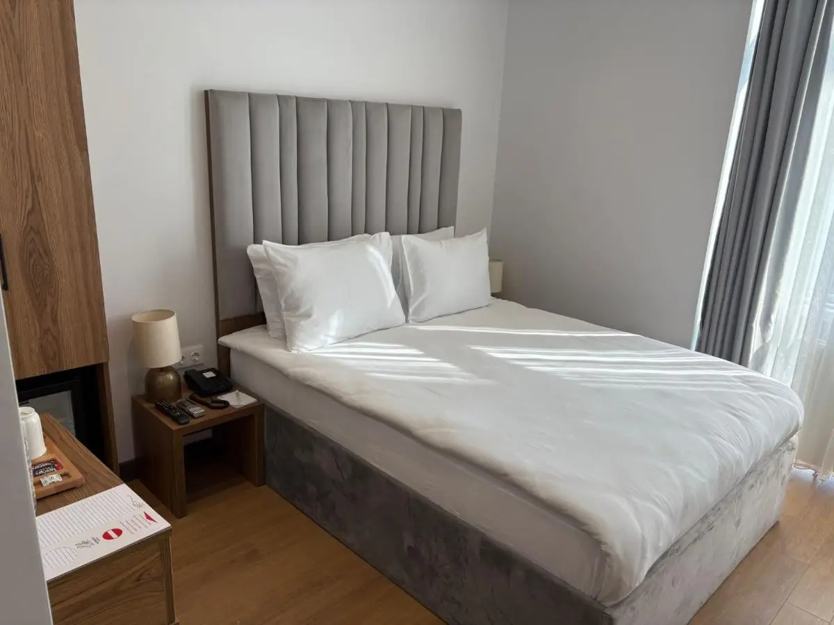 Business Life Hotel Güneşli