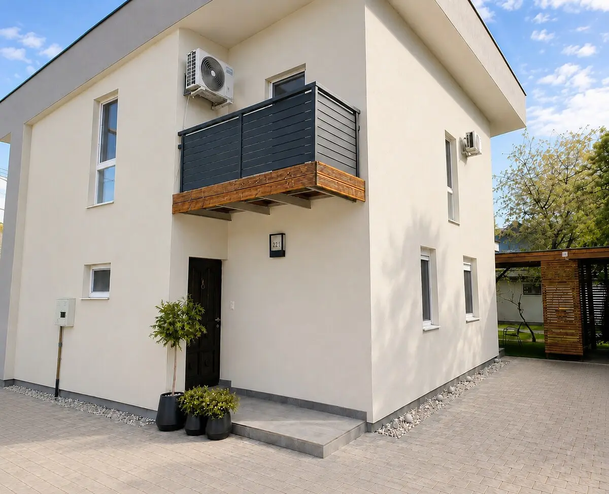 VillaGreenDream: 10 Min from Airport, Free Parking